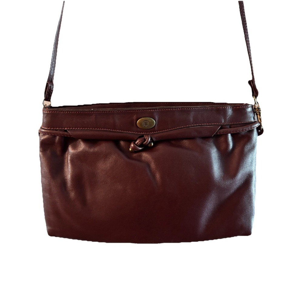Vintage 70's Rare Etienne Aigner Oxblood Burg. Leather Shoulder/Crossover/Clutch